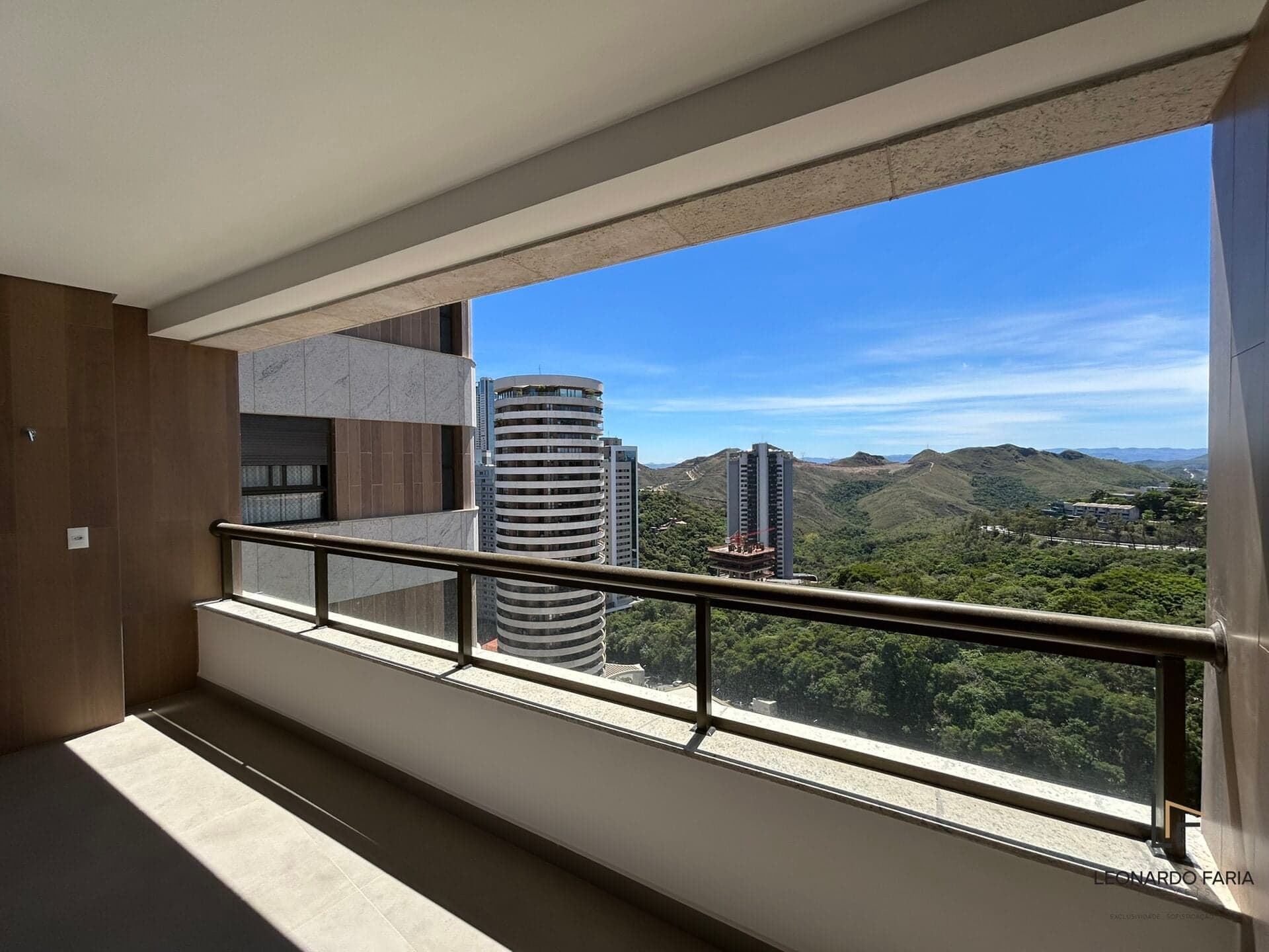 Apartamento 115m² - Vale do Sereno
