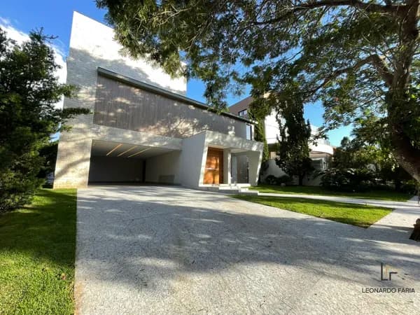 Casa 400m² - Condomínio Real