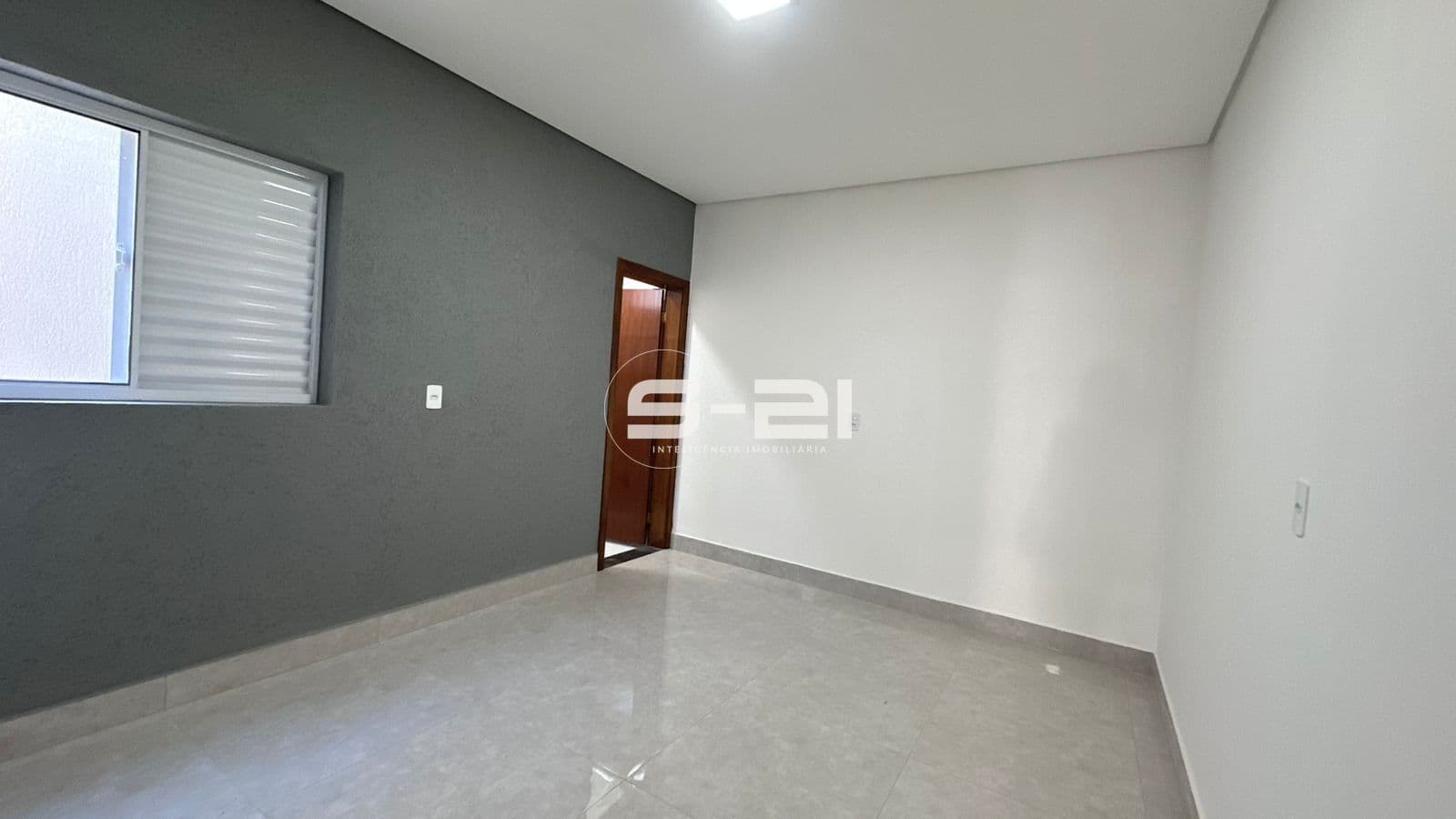 Casa à Venda, Jardim Adelinha - Franca/SP