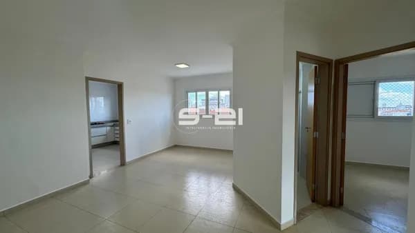 Apartamento à Venda, Edifício Calypso - Franca/SP