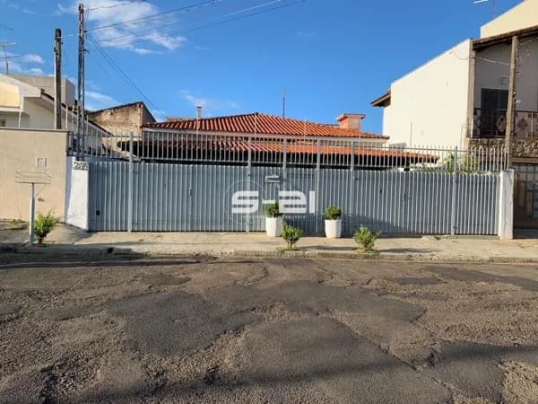 Casa à Venda, Santo Agostinho - Franca/SP