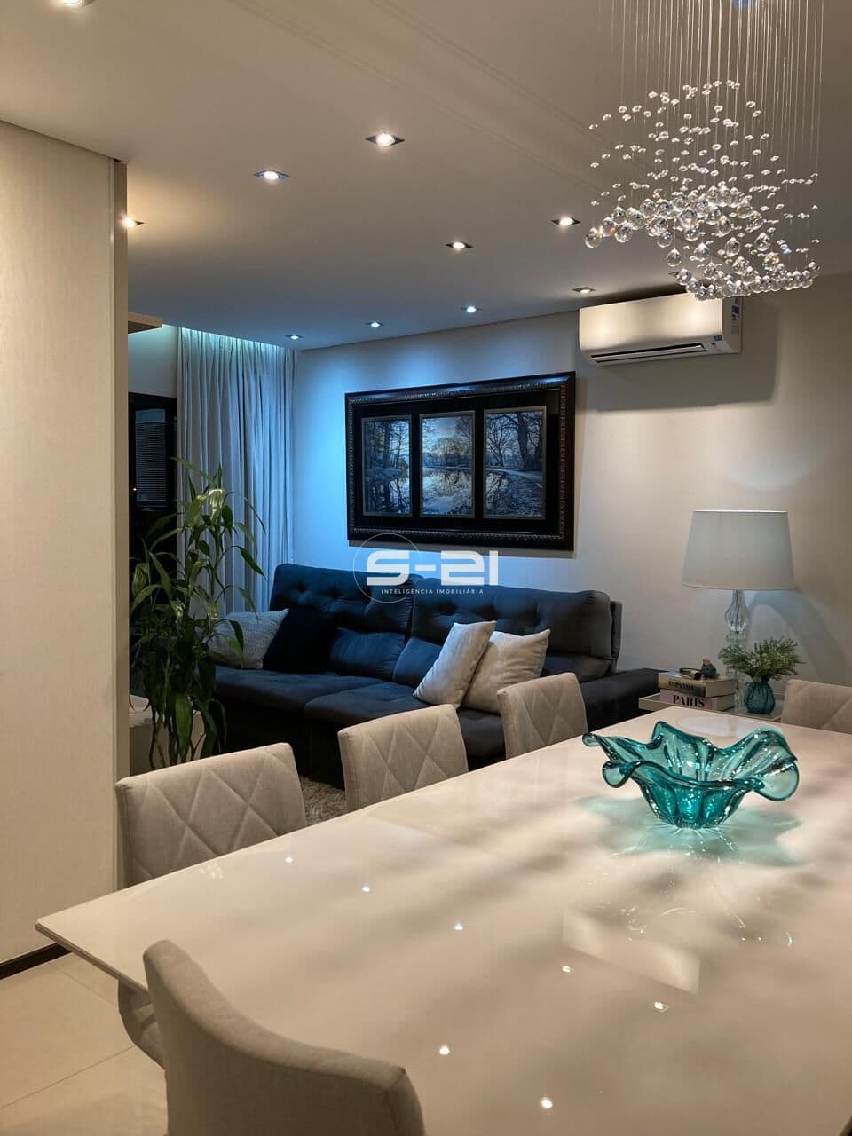 Apartamento à Venda, Edifício Portinari - Franca/SP
