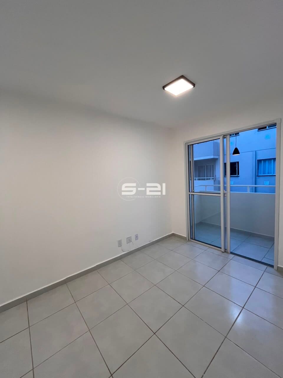 Apartamento à Venda, Condomínio Ônix - Franca/SP