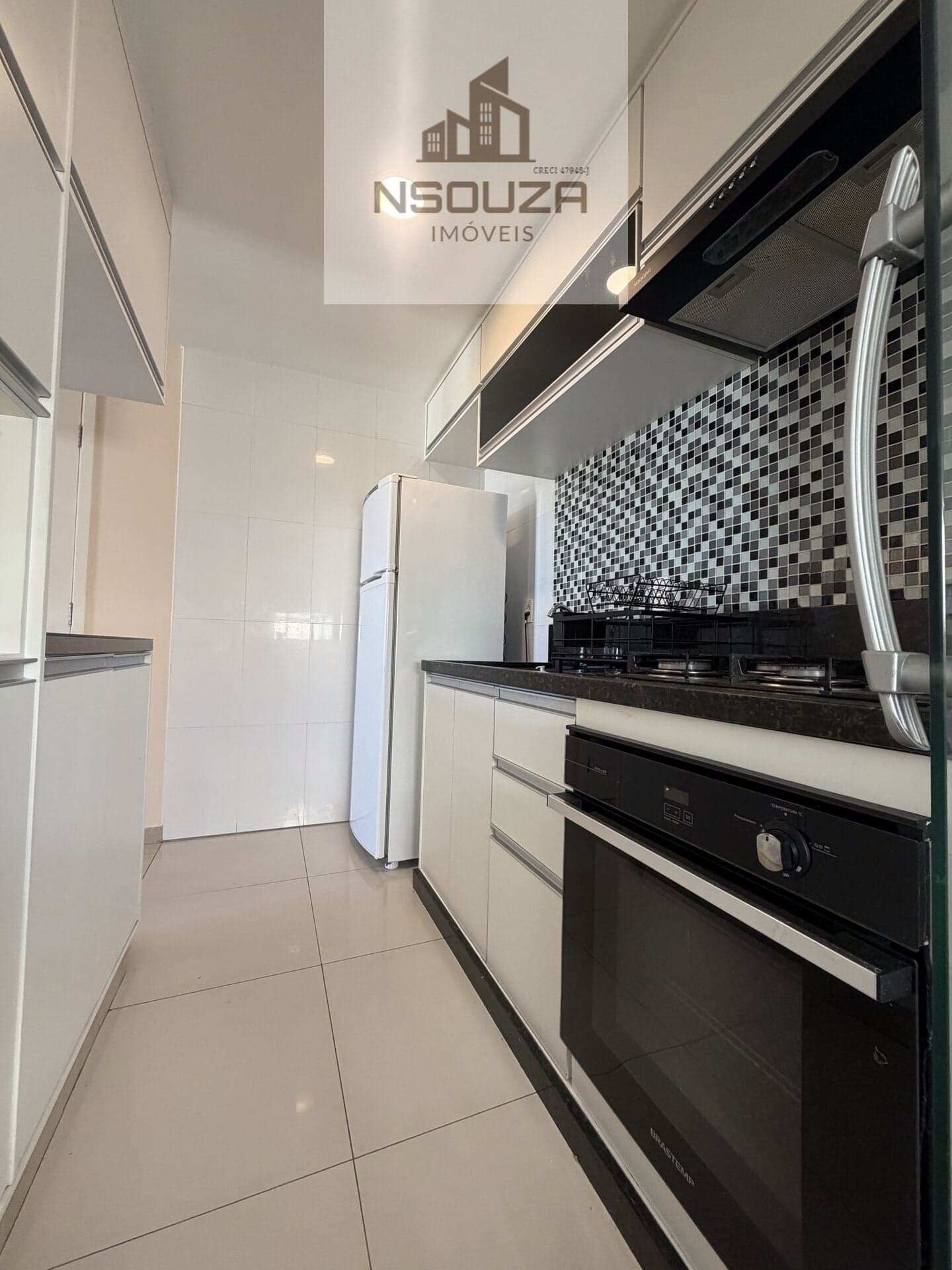 Apartamento com 02 Dormitórios região parque prado- Campinas/sp