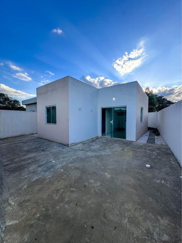 Casa Padrão em Itaoca Praia/ES