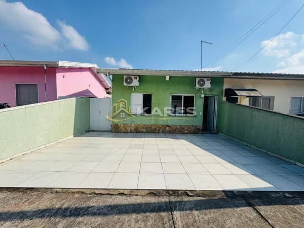 Casa de Condomínio em Suzano - Fazenda Aya