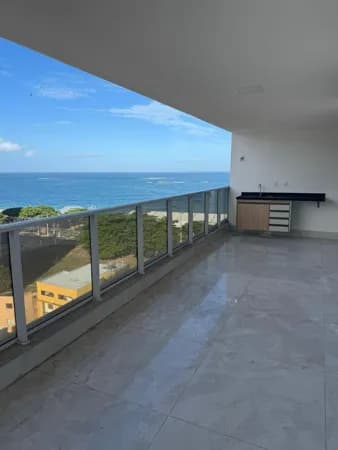 Apartamento na quadra do mar em Itapuã. 115m², 3 quartos, 2 suítes, 2 vagas e lazer completo