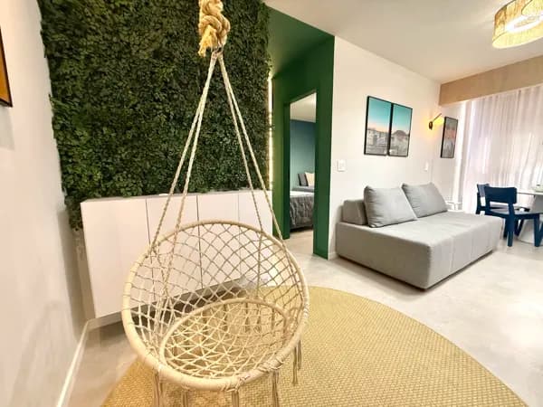 Apartamento 2 quartos, montado e decorado, porteira fechada em Itapuã
