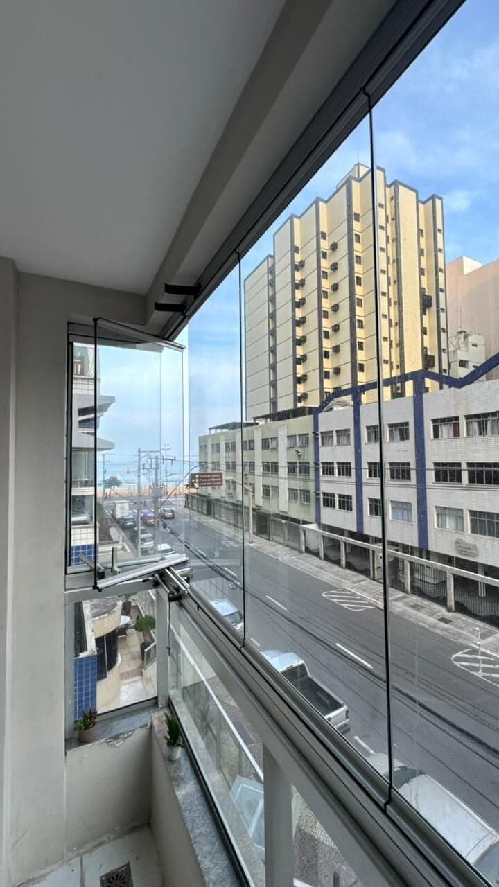 Apartamento na quadra do mar da Praia da Costa, 144m², 3 quartos, 1 suíte, 2 vagas