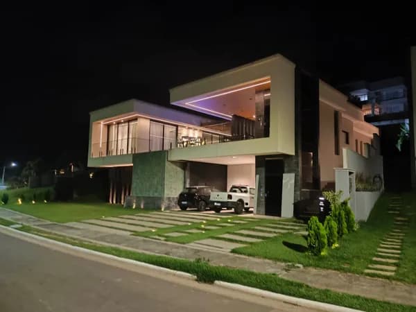 Casa luxuosa no condomínio mais desejado de Vila Velha, 3 suítes, lazer privativo, 2 vagas, 406m²