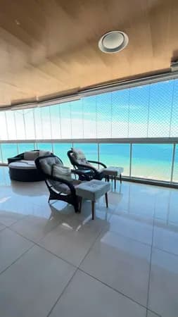 Apartamento frente para o mar da Praia de Itaparica, 4 quartos, 2 suítes, 3 vagas de garagem