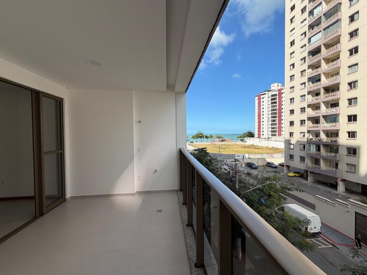 Apartamento no Jazz Residence, 3 quartos, 2 suítes, 2 vagas cobertas.