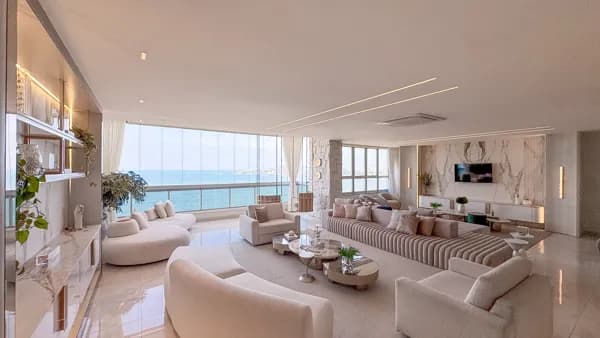 Cobertura duplex luxuosa frente para o mar na Mata da Praia, 4 suítes, 420m², 3 vagas, lazer privativo