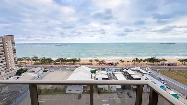 Apartamento 156m², 3 suítes, 3 vagas de garagem, lazer de clube e vista mar