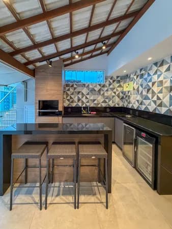 Cobertura Duplex 260m², 3 quartos, 1 suíte, 3 vagas, lazer privativo
