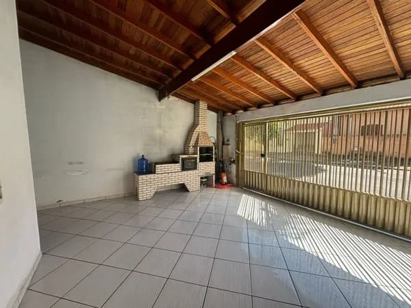 Casa com 3 dormitórios à venda, 136 m² por R$ 420.000,00 - Jardim Macarenko - Sumaré/SP