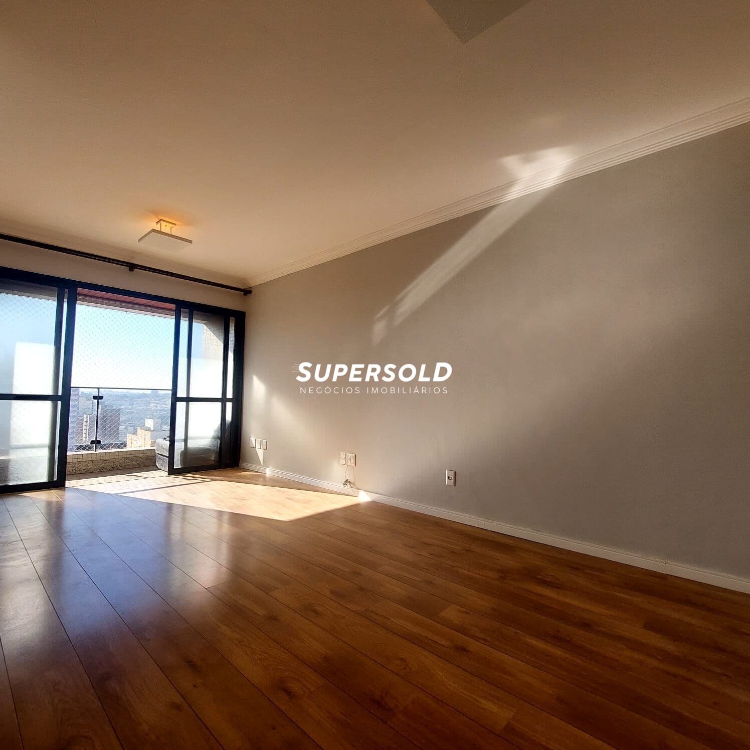 Apartamento Padrão á venda no Bosque - Campinas