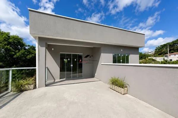 🏡 Casa à Venda no Flamengo – Maricá/RJ 🏡 ✨ Excelente oportunidade para quem busca conforto, espaço e uma localização privilegiada!