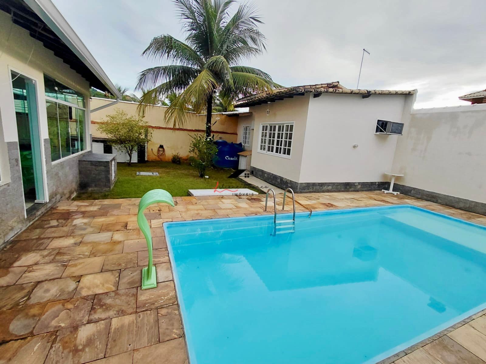 🏡 CASARÃO DUPLEX NO CONDOMÍNIO HELENA VARELA II – FLAMENGO | MARICÁ/RJ 💰 Valor: R$ 850.000