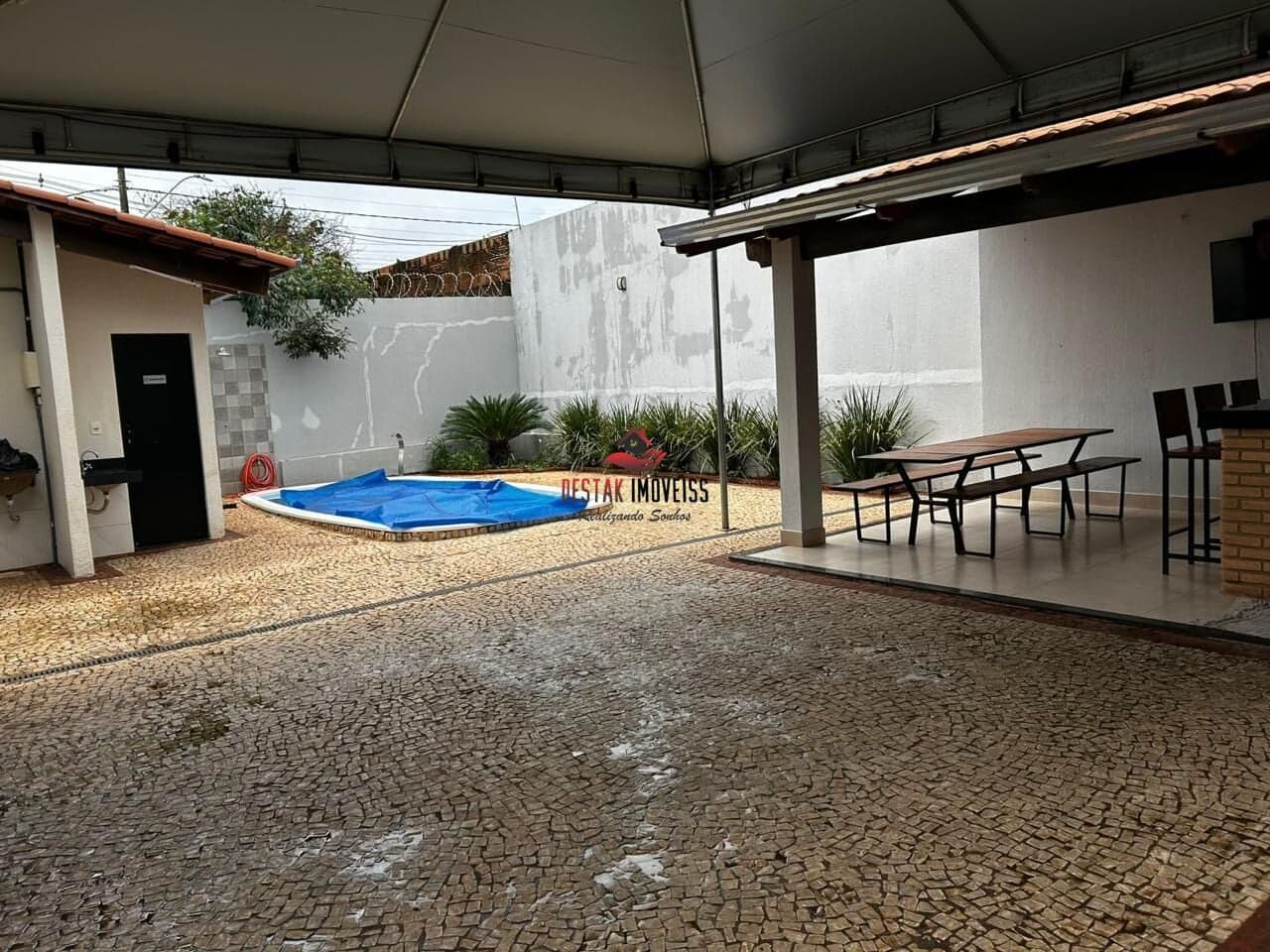 Casa à venda no bairro Santa Monica - Uberlândia - MG