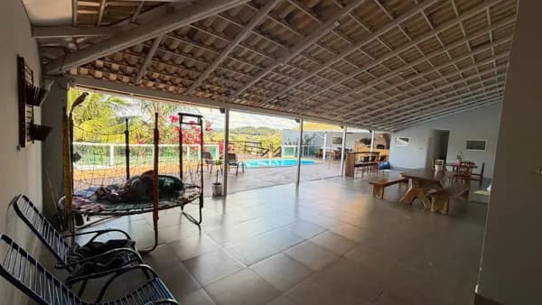 Rancho à venda na represa de Campim branco - MG