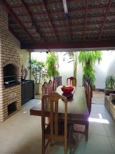 Casa à venda no bairro Santa Rosa - Uberlândia - MG