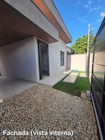 Casa à venda no bairro Umuarama - Uberlândia - MG
