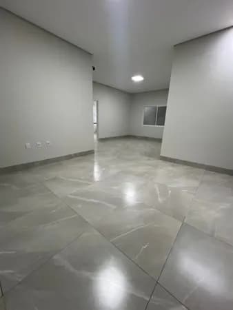 Casa à venda no bairro Jardim Karaiba - Uberlândia - MG