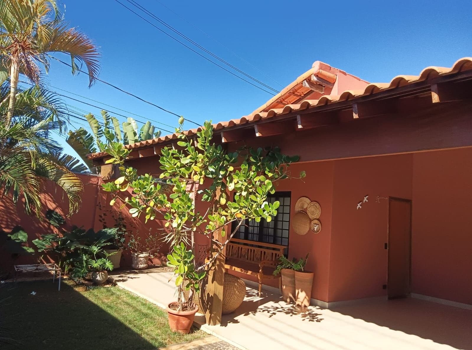 Casa à venda no bairro Vigilato Pereira- Uberlândia - MG