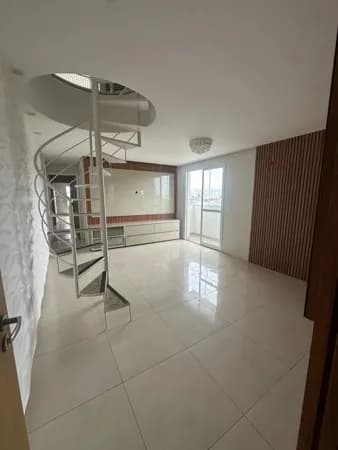 Cobertura à venda no bairro Presidente Roosevelt - Uberlândia - MG