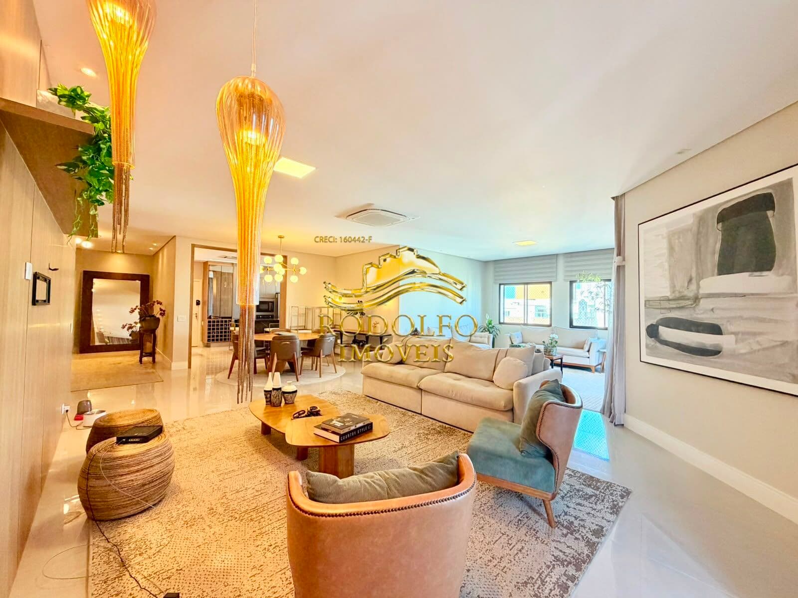 Guarujá-SP Praia das Pitangueiras 4 Dormitórios 297m² 3 Vagas Varanda Gourmet Lazer Completo Ar-condicionado