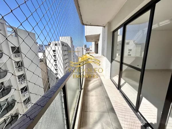 Guarujá-SP Cobertura Duplex Praia das Pitangueiras 4 Dormitórios 272m² Ar-condicionado Lazer Completo