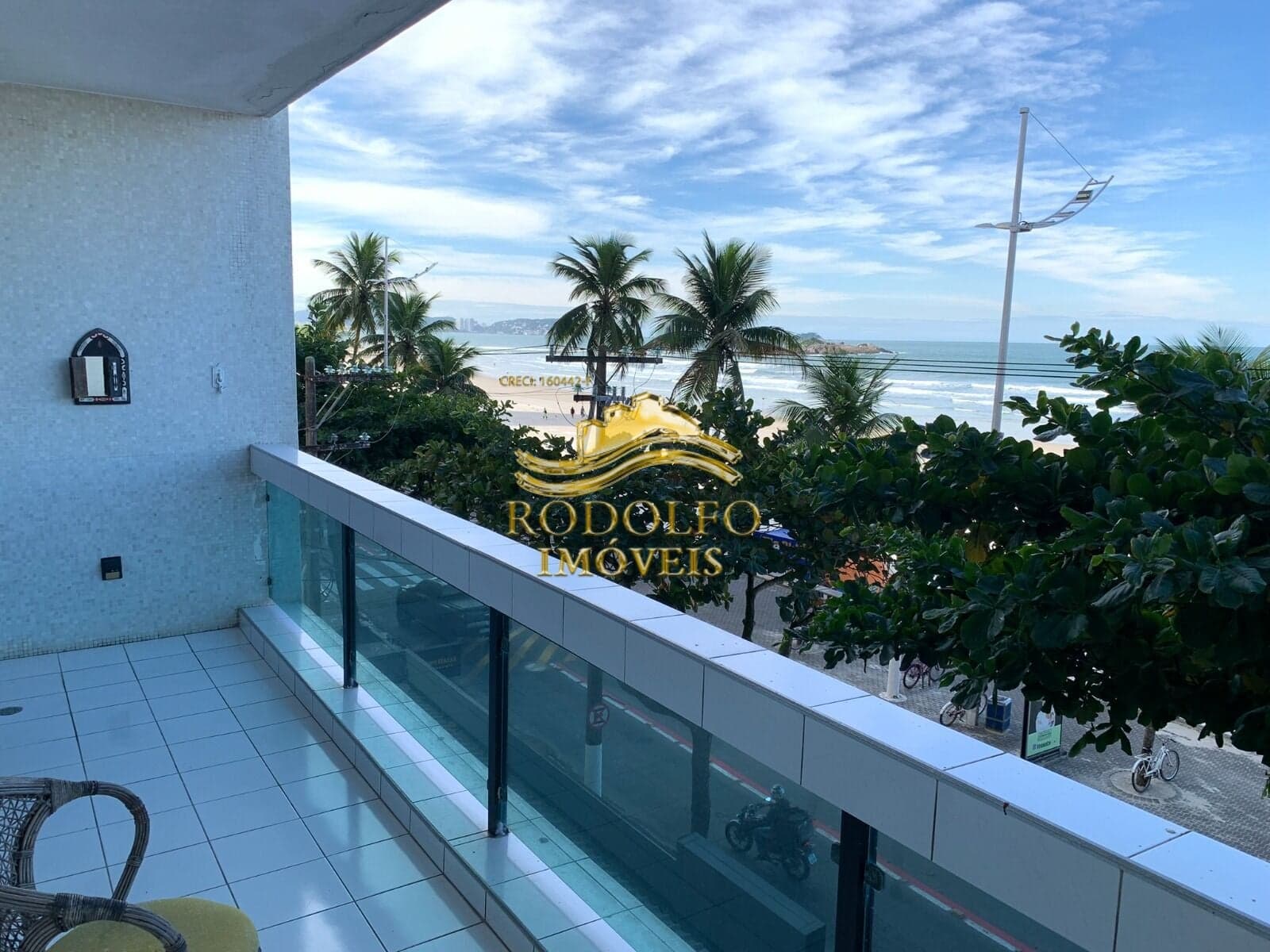 Guarujá-SP Frente ao Mar Praia das Pitangueiras 75m² 1 Dormitório Sacada
