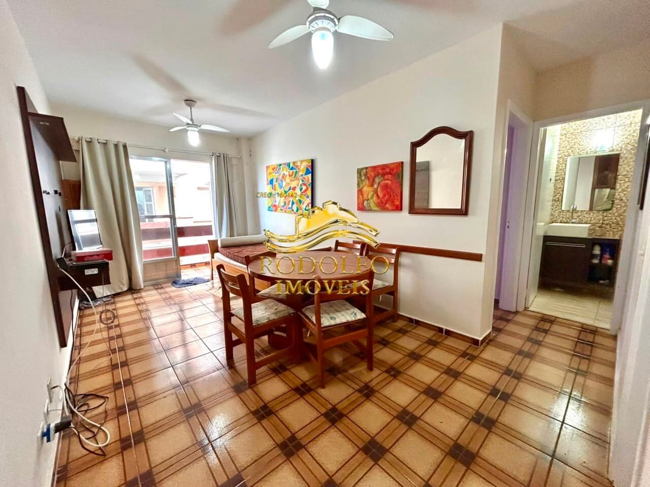 Guarujá-SP Praia da Enseada 1 Dormitório 67m² Elevador Salão de Festas Churrasqueira