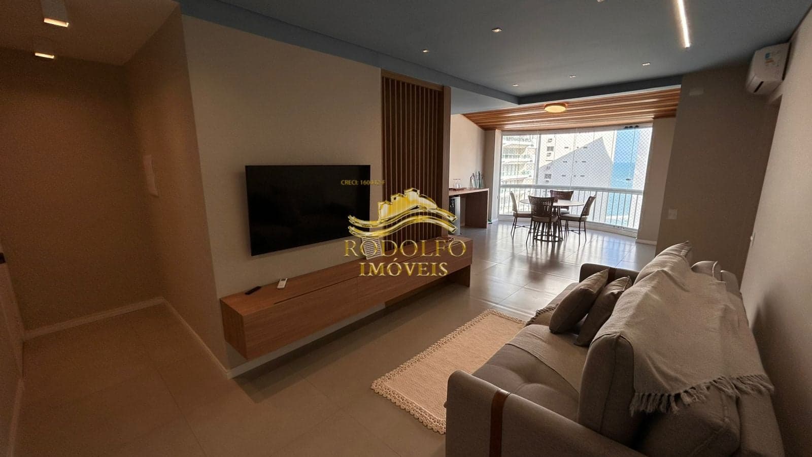 Guarujá-SP Praia das Pitangueiras 1 Dormitório 63m² 2 Vagas Flat Vista Mar Lazer Completo