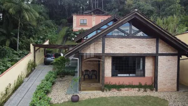 Casa à venda em Joinville/SC