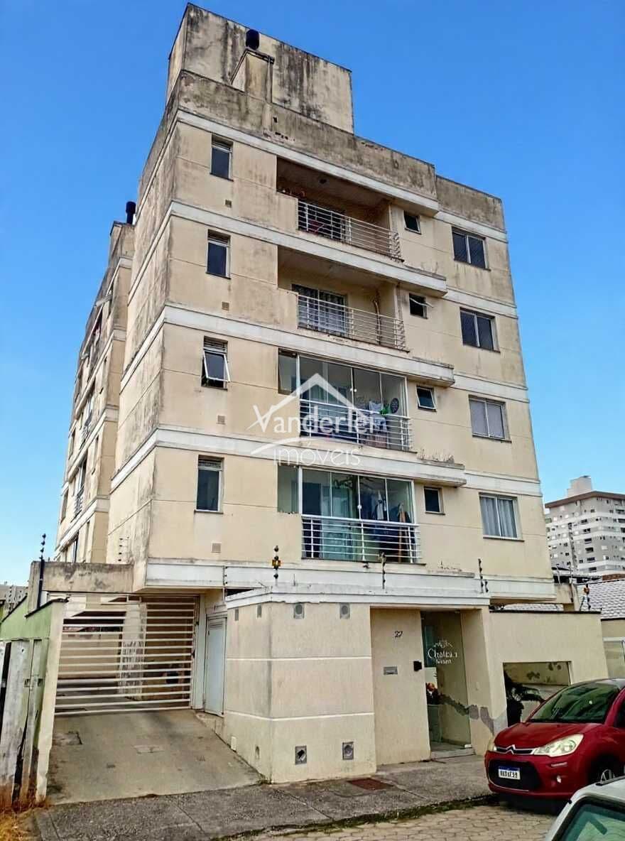 Apartamento mobiliado com elevador e sacada c/churrasqueira no Centro, Palhoça/SC