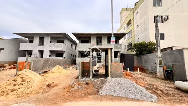 Apartamento no Loteamento Portal do Sul no bairro Aririu em Palhoça/SC