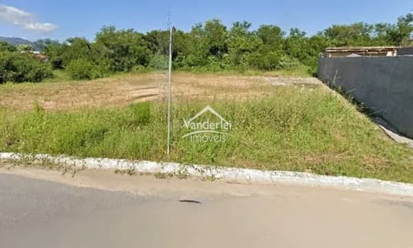 Terreno 304m² no Vila Toscana, Barra do Aririú, Palhoça/SC