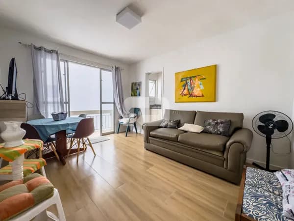 Apartamento Mobiliado de 1 Dormitório para Locação no Centro de Balneário Camboriú