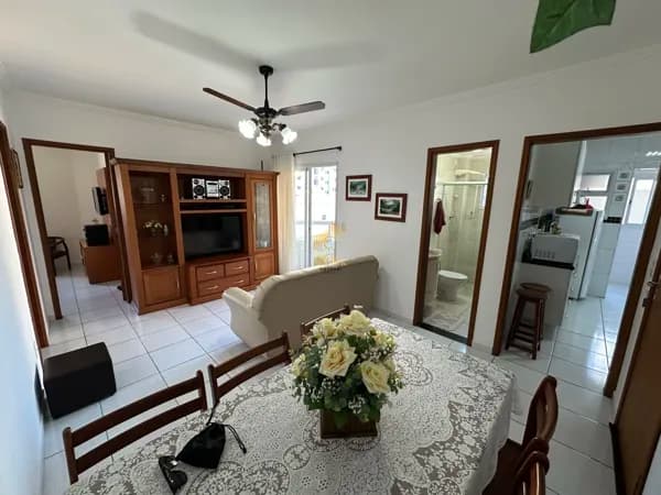 Apartamento a venda 2 dormi, 1 vaga no Bairro Guilhermina Praia Grande, Sp