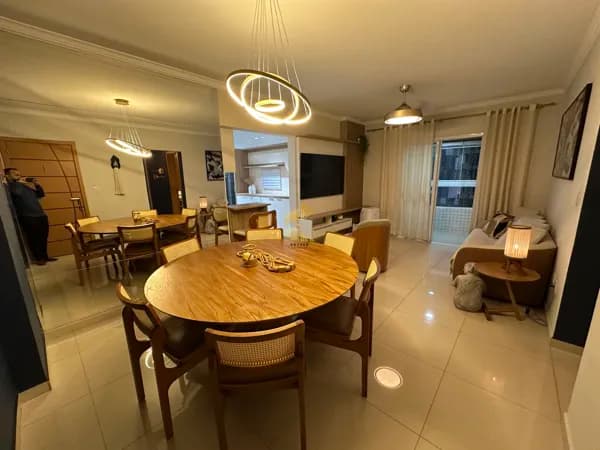 Apartamento 2 dormt sendo 1 suite, vista mar, 1 vaga no Bairro Guilhermina