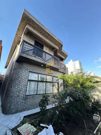 Sobrado para locação com 3 dormitorios no Bairro Ocian Praia Grande, SP