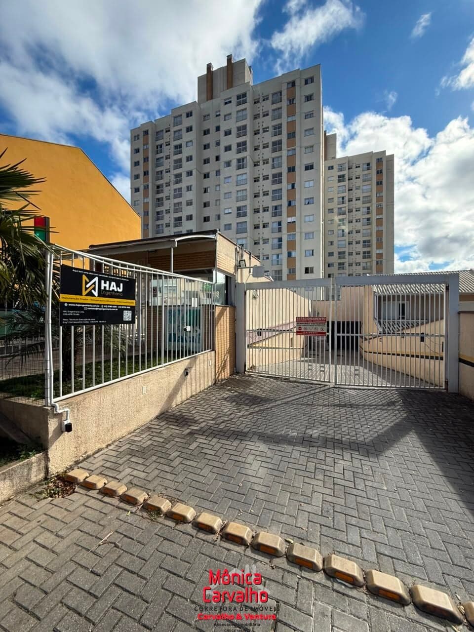 Apartamento em São José dos Pinhais - Centro