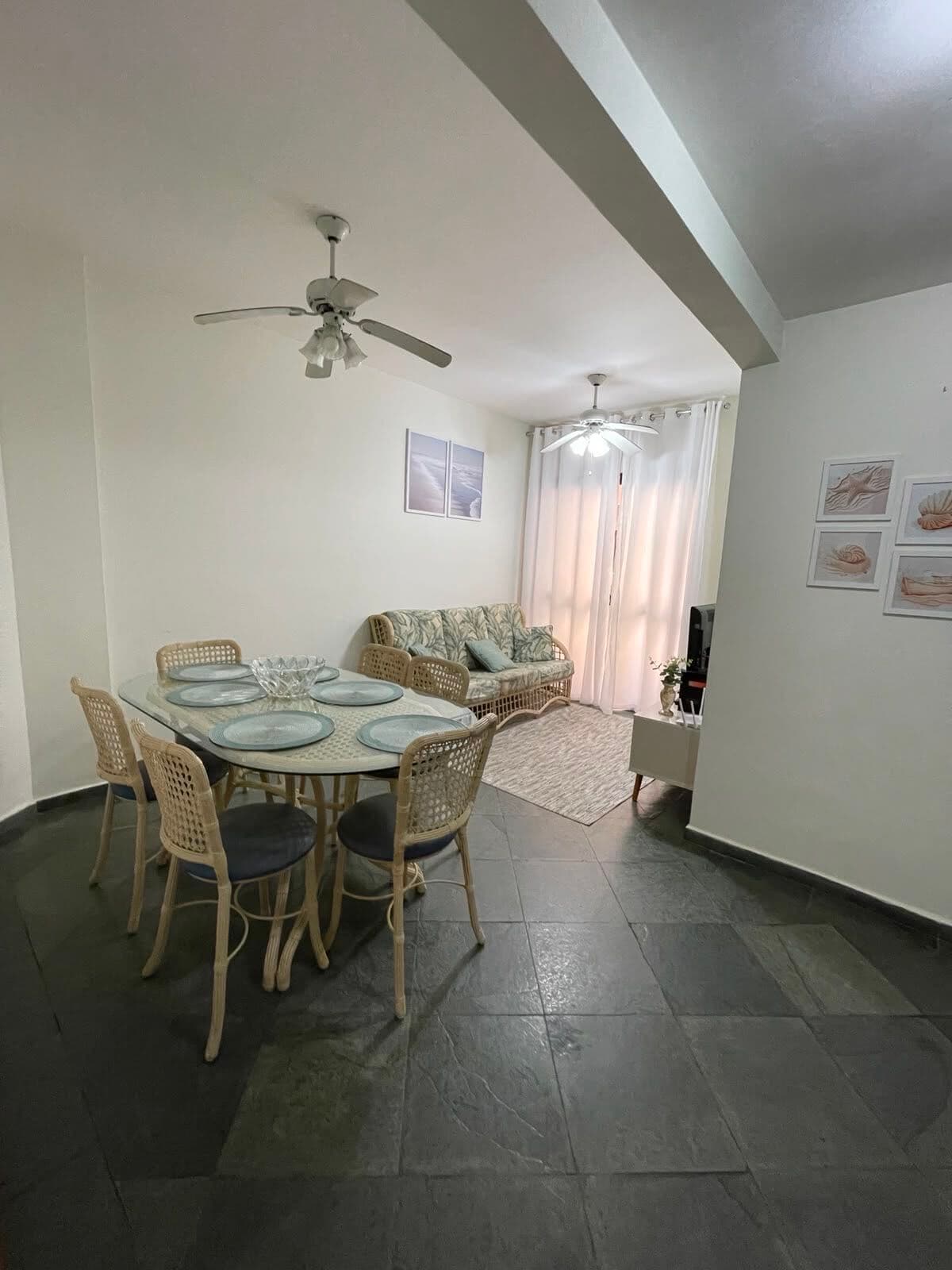 Apartamento em Enseada, Guarujá/SP