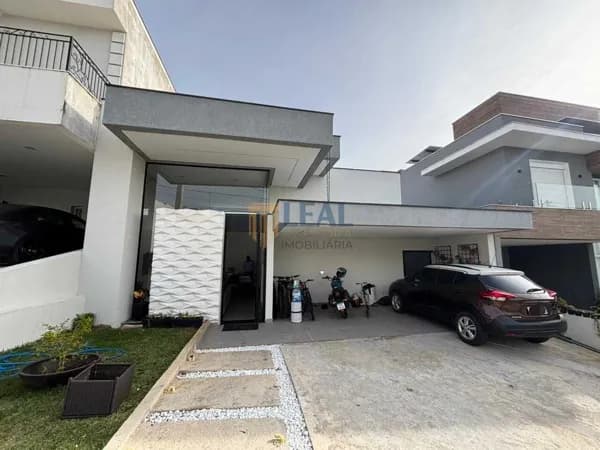 Casa de Condomínio em Sorocaba - Alto da Boa Vista