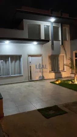 Casa de Condomínio em Sorocaba - Horto Florestal