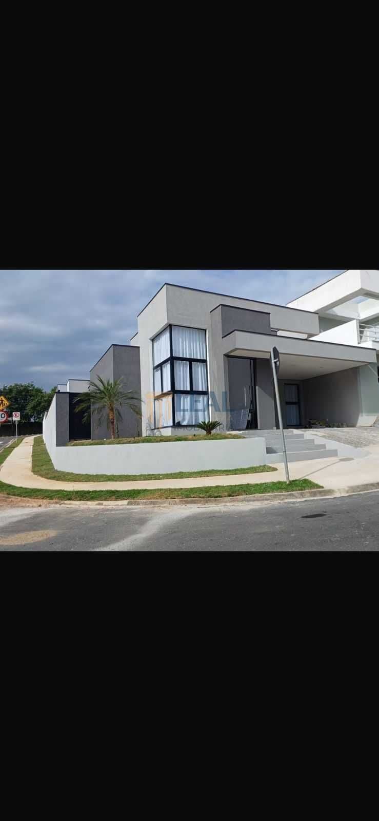 Casa de Condomínio em Sorocaba - Aparecidinha