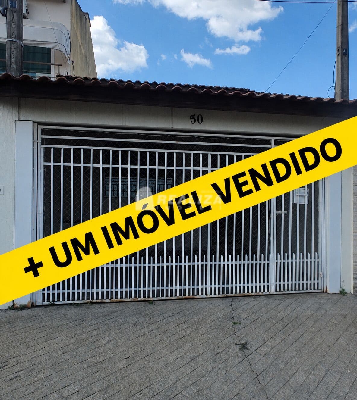 Excelente casa térrea 3 dormitórios, sendo 1 suíte no JD SÃO JUDAS TADEU - R$ 345.000,00!