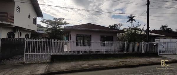 Oportunidade imperdível em João Costa, Joinville/SC